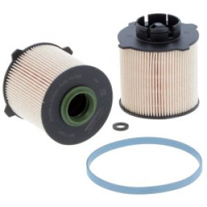 Топливный фильтр DF 7746